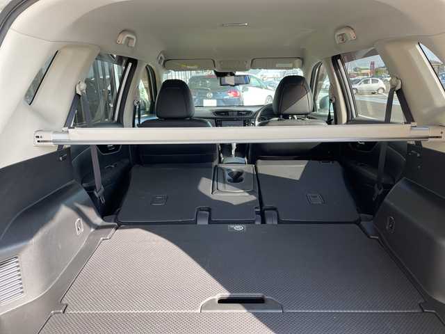 日産 エクストレイル 20Xi 愛知県 2019(令1)年 5.4万km ブリリアントシルバー 純正9型ナビ　SDカードなし/プロパイロット/全方位カメラ/レーダークルーズコントロール/フルセグ/CD DVD/Bluetooth/電動リアゲート/コーナーセンサー/純正アルミホイール/LEDヘッドライト/インテリジェントミラー/ドライブレコーダー/ETC/ステアリングスイッチ/スマートキー/プッシュスタート