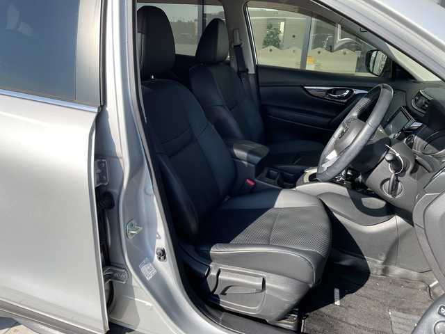 日産 エクストレイル 20Xi 愛知県 2019(令1)年 5.4万km ブリリアントシルバー 純正9型ナビ　SDカードなし/プロパイロット/全方位カメラ/レーダークルーズコントロール/フルセグ/CD DVD/Bluetooth/電動リアゲート/コーナーセンサー/純正アルミホイール/LEDヘッドライト/インテリジェントミラー/ドライブレコーダー/ETC/ステアリングスイッチ/スマートキー/プッシュスタート