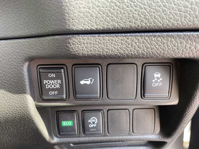 日産 エクストレイル 20Xi 愛知県 2019(令1)年 5.4万km ブリリアントシルバー 純正9型ナビ　SDカードなし/プロパイロット/全方位カメラ/レーダークルーズコントロール/フルセグ/CD DVD/Bluetooth/電動リアゲート/コーナーセンサー/純正アルミホイール/LEDヘッドライト/インテリジェントミラー/ドライブレコーダー/ETC/ステアリングスイッチ/スマートキー/プッシュスタート