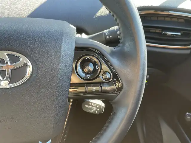 トヨタ プリウス S ツーリングセレ ブラックED 栃木県 2022(令4)年 10万km プレシャスブラックパール ワンオーナー /メーカーナビ/Bluetooth/フルセグTV走行中視聴可/パノラミックビューモニター/ステアリングリモコン/トヨタセーフティセンス/レーダークルーズコントロール/クリアランスソナー /ビルトインETC2.0/ブラックレザーシート/シートヒーター/前後ドライブレコーダー/LEDヘッドライト/純正17インチAW/AC100V電源/スマートキー