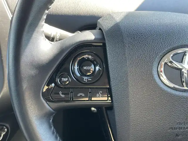 トヨタ プリウス S ツーリングセレ ブラックED 栃木県 2022(令4)年 10万km プレシャスブラックパール ワンオーナー /メーカーナビ/Bluetooth/フルセグTV走行中視聴可/パノラミックビューモニター/ステアリングリモコン/トヨタセーフティセンス/レーダークルーズコントロール/クリアランスソナー /ビルトインETC2.0/ブラックレザーシート/シートヒーター/前後ドライブレコーダー/LEDヘッドライト/純正17インチAW/AC100V電源/スマートキー