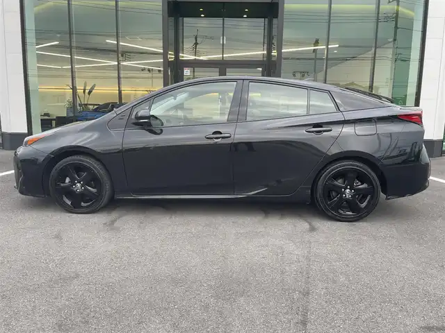 トヨタ プリウス S ツーリングセレ ブラックED 栃木県 2022(令4)年 10万km プレシャスブラックパール ワンオーナー /メーカーナビ/Bluetooth/フルセグTV走行中視聴可/パノラミックビューモニター/ステアリングリモコン/トヨタセーフティセンス/レーダークルーズコントロール/クリアランスソナー /ビルトインETC2.0/ブラックレザーシート/シートヒーター/前後ドライブレコーダー/LEDヘッドライト/純正17インチAW/AC100V電源/スマートキー