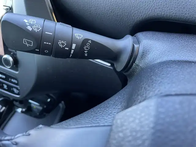 トヨタ プリウス S ツーリングセレ ブラックED 栃木県 2022(令4)年 10万km プレシャスブラックパール ワンオーナー /メーカーナビ/Bluetooth/フルセグTV走行中視聴可/パノラミックビューモニター/ステアリングリモコン/トヨタセーフティセンス/レーダークルーズコントロール/クリアランスソナー /ビルトインETC2.0/ブラックレザーシート/シートヒーター/前後ドライブレコーダー/LEDヘッドライト/純正17インチAW/AC100V電源/スマートキー