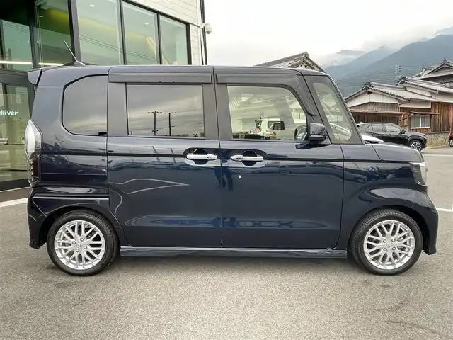 ホンダ Ｎ ＢＯＸ カスタム L ターボ 愛媛県 2021(令3)年 3.5万km ミッドナイトブルービームM Pioneer8型ナビ(BT/フルセグTV)/バックカメラ/ホンダセンシング/両側電動スライドドア/アダプティブクルーズコントロール/バックソナー/衝突被害軽減装置/車線逸脱防止装置/ハーフレザー/シートヒーター/前後ドライブレコーダー/純正フロアマット/LEDヘッドライト/オートライト/オートマチックハイビーム/ETC/現状サマー(純正AW)(165/55/R15)/禁煙車