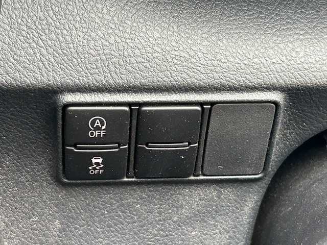 トヨタ シエンタ G クエロ 大阪府 2020(令2)年 3.1万km シルバーM ナビ　/フルセグ　/バックカメラ　/Ｂｌｕｅｔｏｏｔｈ　/両側パワースライドドア　/ハーフレザーシート　/ＬＥＤヘッドライト　/オートハイビーム　/前後ドライブレコーダー　/前後コーナーセンサー　/ビルトインＥＴＣ/マット/バイザー