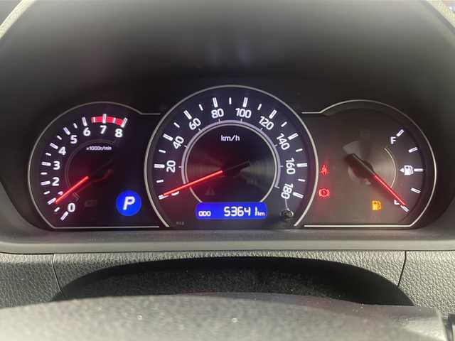 トヨタ ノア Si 三重県 2018(平30)年 5.4万km ホワイトパールクリスタルシャイン 禁煙車/トヨタセーフティセンス/・プリクラッシュセーフティ/・レーンディパーチャーアラート/・オートマチックハイビーム/・先行車発進告知/両側パワースライドドア/純正ナビ（NSCN-W66）/・ワンセグ/CD/SD/Bluetooth/AUX/バックカメラ/革巻きステアリング/MT付ATシフト/ステアリングスイッチ/LEDヘッドライト/オートライト/フォグランプ/レーダー探知機（ZERO705V）/前方ドラレコ（ZDR013）/ETC/純正16インチアルミホイール/・オールシーズンタイヤ（ダンロップ:SYNCHRO WEATHER）/Wエアバック