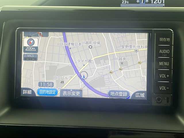 トヨタ ノア Si 三重県 2018(平30)年 5.4万km ホワイトパールクリスタルシャイン 禁煙車/トヨタセーフティセンス/・プリクラッシュセーフティ/・レーンディパーチャーアラート/・オートマチックハイビーム/・先行車発進告知/両側パワースライドドア/純正ナビ（NSCN-W66）/・ワンセグ/CD/SD/Bluetooth/AUX/バックカメラ/革巻きステアリング/MT付ATシフト/ステアリングスイッチ/LEDヘッドライト/オートライト/フォグランプ/レーダー探知機（ZERO705V）/前方ドラレコ（ZDR013）/ETC/純正16インチアルミホイール/・オールシーズンタイヤ（ダンロップ:SYNCHRO WEATHER）/Wエアバック