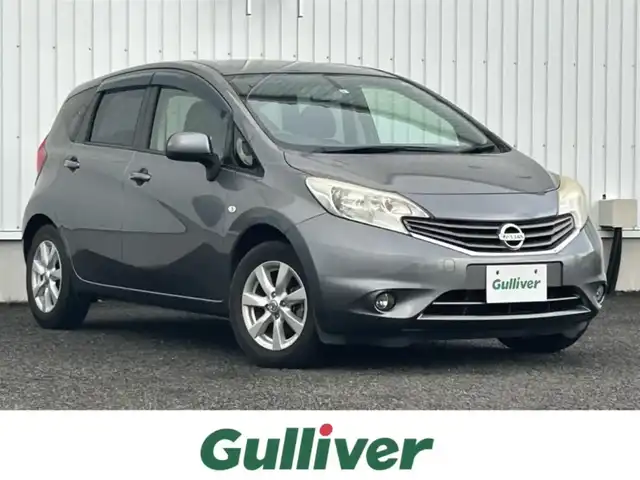 日産 ノート X DIG－S 熊本県 2013(平25)年 4.1万km アルティメイトメタルシルバー 純正ナビ（AM/FM/CD/SD)/フルセグテレビ/バックモニター/プッシュスタート/アイドリングストップ/純正アルミホイール/純正フロアマット/横滑り防止装置/電動格納ドアミラー/ハロゲンヘッドライト/フォグライト