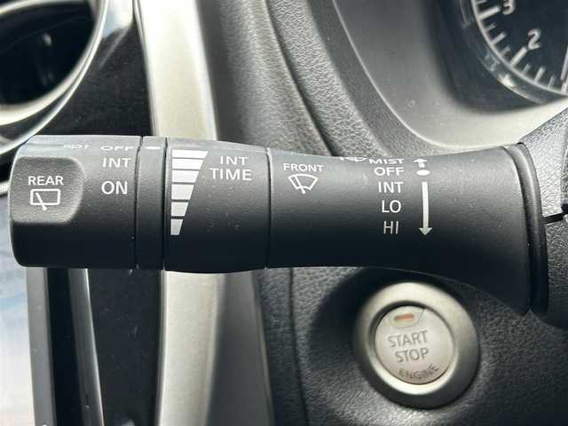 日産 ノート X DIG－S 熊本県 2013(平25)年 4.1万km アルティメイトメタルシルバー 純正ナビ（AM/FM/CD/SD)/フルセグテレビ/バックモニター/プッシュスタート/アイドリングストップ/純正アルミホイール/純正フロアマット/横滑り防止装置/電動格納ドアミラー/ハロゲンヘッドライト/フォグライト
