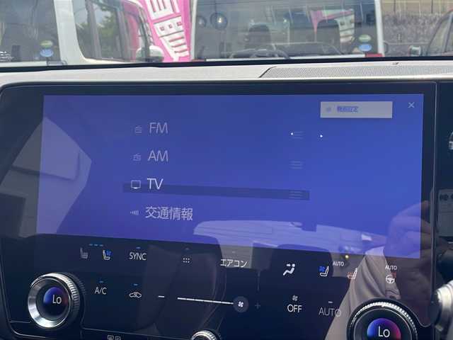 レクサス ＮＸ 350h バージョンL 愛知県 2022(令4)年 2.5万km ソニッククォーツ ワンオーナー車　サンルーフ　黒革シート　全方位カメラ　ナビＴＶ　衝突被害軽減装置　レーンキーピングアシスト　ヘッドアップディスプレイ　置くだけ充電　全席シートヒーター　前席エアーシート　ＥＴＣ　ドライブレコーダー　100Vコンセント　パワーバックドア　ステアリングヒーター　保証書　取説書