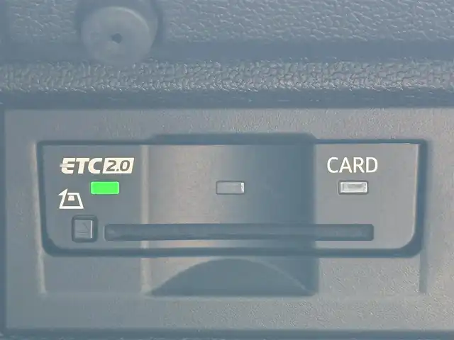 フォルクスワーゲン パサート ヴァリアント TDI エレガンス 静岡県 2018(平30)年 1.4万km ディープブラックパールエフェクト ディーラーOPナビ/【フルセグTV/DVD再生/Bluetooth接続】/パーキングアシスト/Discover Pro パッケージ/・ETC 2.0対応車載器/・Apple Car Play/・Android Auto/運転支援アシスト/・ACC(アダプティブクルーズコントロール)/・LKA(レーンキーピングアシスト)/・BSM(ブラインドスポットモニター)/ブラックハーフレザーシート/シートヒーター(D/N席)/アイドリングストップ/ワンオーナー/革巻きステアリング/ドライブレコーダー/ワイヤレス充電機能/USB接続/オートホールド/取扱説明書/保証書
