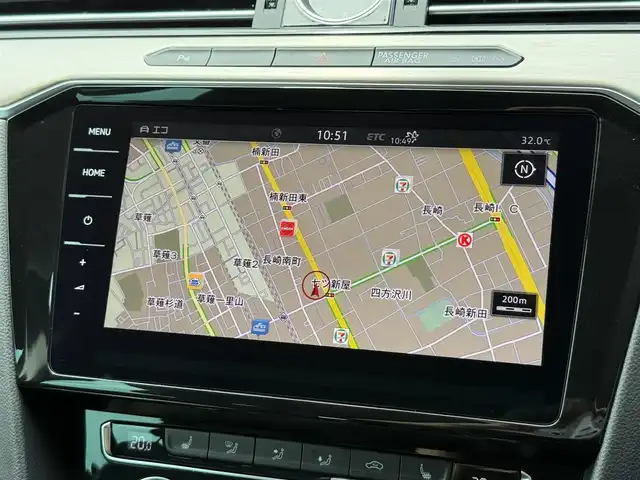 フォルクスワーゲン パサート ヴァリアント TDI エレガンス 静岡県 2018(平30)年 1.4万km ディープブラックパールエフェクト ディーラーOPナビ/【フルセグTV/DVD再生/Bluetooth接続】/パーキングアシスト/Discover Pro パッケージ/・ETC 2.0対応車載器/・Apple Car Play/・Android Auto/運転支援アシスト/・ACC(アダプティブクルーズコントロール)/・LKA(レーンキーピングアシスト)/・BSM(ブラインドスポットモニター)/ブラックハーフレザーシート/シートヒーター(D/N席)/アイドリングストップ/ワンオーナー/革巻きステアリング/ドライブレコーダー/ワイヤレス充電機能/USB接続/オートホールド/取扱説明書/保証書