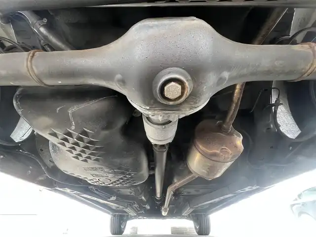 ダイハツ タフト G ダーククロムベンチャー 秋田県 2022(令4)年 4.9万km フォレストカーキメタリック ４WD/衝突軽減システム/LEDヘッドライト/社外メモリナビ（DVD/CD再生可能）/フルセグ/パノラマモニター（全方位カメラ）/ダイハツ純正15インチアルミ（夏タイヤ装着）/スマートキー/アイドリングストップ/プッシュスタート/レーンキープアシスト/コーナーセンサー/ダウンヒルアシストコントロール/オートマチックハイビーム/ステアリングスイッチ/前席シートヒーター/電動パーキングブレーキ/ブレーキホールド機能/ETC/ガラスルーフ/ルーフレール/社外フロアマット/社外ドアバイザー/オートライト/オートエアコン/パワーステアリング/パワーウィンドウ/横滑り防止/盗難防止装置/寒冷地仕様/電動格納ミラー/保証書/取扱説明書/記録簿