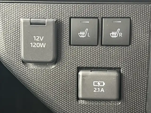 ダイハツ タフト G ダーククロムベンチャー 秋田県 2022(令4)年 4.9万km フォレストカーキメタリック ４WD/衝突軽減システム/LEDヘッドライト/社外メモリナビ（DVD/CD再生可能）/フルセグ/パノラマモニター（全方位カメラ）/ダイハツ純正15インチアルミ（夏タイヤ装着）/スマートキー/アイドリングストップ/プッシュスタート/レーンキープアシスト/コーナーセンサー/ダウンヒルアシストコントロール/オートマチックハイビーム/ステアリングスイッチ/前席シートヒーター/電動パーキングブレーキ/ブレーキホールド機能/ETC/ガラスルーフ/ルーフレール/社外フロアマット/社外ドアバイザー/オートライト/オートエアコン/パワーステアリング/パワーウィンドウ/横滑り防止/盗難防止装置/寒冷地仕様/電動格納ミラー/保証書/取扱説明書/記録簿