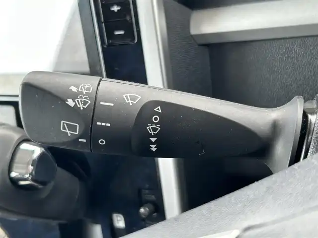 ダイハツ タント カスタムX トップED LTD SAⅢ 熊本県 2018(平30)年 5.7万km ディープブルークリスタルマイカ 純正ナビ/・AM/FM/CD/DVD/BT/SD/BT/USB/iPod/HDMI/・フルセグTV/・全方位カメラ/スマートアシスト３/・衝突警報機能/・衝突回避支援ブレーキ機能/・誤発進抑制制御機能/・車線逸脱警報機能/・路側逸脱警報機能/・ふらつき警報/・オートハイビーム/ダイアトーンサウンド/両側電動スライドドア/ステアリングスイッチ/ドライブレコーダー/ETC/オートライト/ハーフレザーシート/アイドリングストップ/電動格納ミラー/ウィンカーミラー/フロアマット/純正ドアバイザー/ロールサンシェード