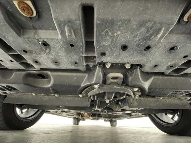 トヨタ ヴォクシー ZS 煌 千葉県 2018(平30)年 9.3万km ブラッキッシュアゲハガラスフレーク トヨタセーフティセンス/・衝突被害軽減ブレーキ/・車線逸脱警報装置/・先行車発進お知らせ/・レーダークルーズコントロール/・オートマチックハイビーム/社外11インチナビ/・型番：EX11Z/・フルセグTV/BT/SD/USB/HDMI/CD/DVD/FM/AM/・前方ドライブレコーダー/・ETC/・バックカメラ/社外フリップダウン/両側パワースライドドア/アイドリングストップ/3列目シート/革張ステアリング/・ステアリングリモコン/レザーシート/プッシュスタート/・スマートキー/MTモード付AT/電動格納ミラー/・ウィンカーミラー/・オートミラー/LEDヘッドライト/・フォグランプ/・オートライト/純正マット/社外18インチアルミ/TRDエアロ（前）