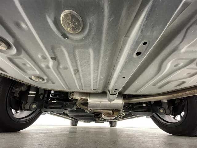 トヨタ ヴォクシー ZS 煌 千葉県 2018(平30)年 9.3万km ブラッキッシュアゲハガラスフレーク トヨタセーフティセンス/・衝突被害軽減ブレーキ/・車線逸脱警報装置/・先行車発進お知らせ/・レーダークルーズコントロール/・オートマチックハイビーム/社外11インチナビ/・型番：EX11Z/・フルセグTV/BT/SD/USB/HDMI/CD/DVD/FM/AM/・前方ドライブレコーダー/・ETC/・バックカメラ/社外フリップダウン/両側パワースライドドア/アイドリングストップ/3列目シート/革張ステアリング/・ステアリングリモコン/レザーシート/プッシュスタート/・スマートキー/MTモード付AT/電動格納ミラー/・ウィンカーミラー/・オートミラー/LEDヘッドライト/・フォグランプ/・オートライト/純正マット/社外18インチアルミ/TRDエアロ（前）