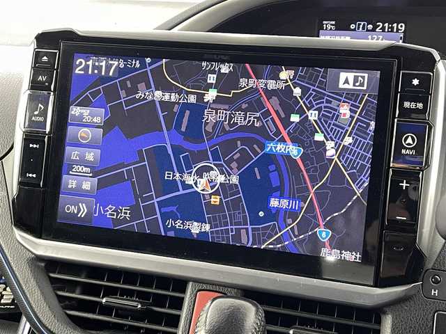 トヨタ ヴォクシー ZS 煌 千葉県 2018(平30)年 9.3万km ブラッキッシュアゲハガラスフレーク トヨタセーフティセンス/・衝突被害軽減ブレーキ/・車線逸脱警報装置/・先行車発進お知らせ/・レーダークルーズコントロール/・オートマチックハイビーム/社外11インチナビ/・型番：EX11Z/・フルセグTV/BT/SD/USB/HDMI/CD/DVD/FM/AM/・前方ドライブレコーダー/・ETC/・バックカメラ/社外フリップダウン/両側パワースライドドア/アイドリングストップ/3列目シート/革張ステアリング/・ステアリングリモコン/レザーシート/プッシュスタート/・スマートキー/MTモード付AT/電動格納ミラー/・ウィンカーミラー/・オートミラー/LEDヘッドライト/・フォグランプ/・オートライト/純正マット/社外18インチアルミ/TRDエアロ（前）