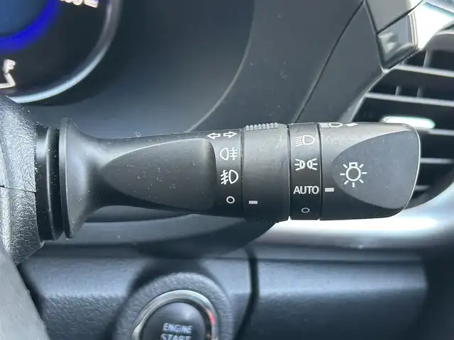 トヨタ ハイラックス Z 茨城県 2018(平30)年 3.5万km アティチュードブラックマイカ 安全機能装置/・衝突軽減システム/・レーンキープアシスト/・横滑り防止装置/ダウンヒルアシスト/センターデフロック/社外メモリナビ（型番：MDV-M705W）/　（AM/FM/BT）/バックカメラ/フルセグテレビ/ETC/クルーズコントロール/前後ドライブレコーダー/プッシュスタート/純正ドアバイザー/フロアマット