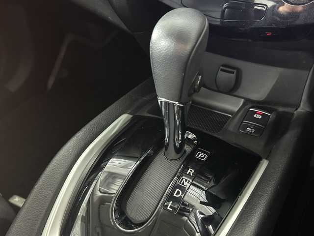 日産 エクストレイル 20Xi 神奈川県 2018(平30)年 6.5万km ダイヤモンドブラック 純正7型SDナビゲーション【MM317D-W】/フルセグ　CD DVD　iPod　AM　FM　Bluetooth　USB AUX　/アラウンドビューモニター/インテリジェントルームミラー/パワーバックドア/シルバールーフレール/プロパイロット/レーダークルーズコントロール/エマージェンシープレーキ/車線逸脱警報/ブラインドスポットモニター/クロストラヒックアラート/アイドリングストップ/前後ソナー/カブロン合皮シート/革巻きステアリング/ステアリングスイッチ/ECO/社外前後ドライブレコーダー/純正ビルトインETC/電動パーキングブレーキ/オートブレーキホールド/プッシュスタート/インテリジェントキー/純正リアスポイラー/LEDヘッドランプ/オートライト/LEDフロントフォグランプ/純正18インチアルミホイール/スペアキー