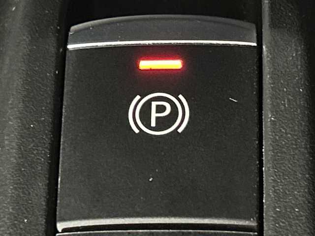 日産 エクストレイル 20Xi 神奈川県 2018(平30)年 6.5万km ダイヤモンドブラック 純正7型SDナビゲーション【MM317D-W】/フルセグ　CD DVD　iPod　AM　FM　Bluetooth　USB AUX　/アラウンドビューモニター/インテリジェントルームミラー/パワーバックドア/シルバールーフレール/プロパイロット/レーダークルーズコントロール/エマージェンシープレーキ/車線逸脱警報/ブラインドスポットモニター/クロストラヒックアラート/アイドリングストップ/前後ソナー/カブロン合皮シート/革巻きステアリング/ステアリングスイッチ/ECO/社外前後ドライブレコーダー/純正ビルトインETC/電動パーキングブレーキ/オートブレーキホールド/プッシュスタート/インテリジェントキー/純正リアスポイラー/LEDヘッドランプ/オートライト/LEDフロントフォグランプ/純正18インチアルミホイール/スペアキー