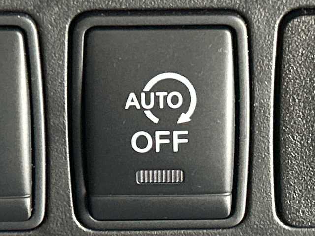 日産 エクストレイル 20Xi 神奈川県 2018(平30)年 6.5万km ダイヤモンドブラック 純正7型SDナビゲーション【MM317D-W】/フルセグ　CD DVD　iPod　AM　FM　Bluetooth　USB AUX　/アラウンドビューモニター/インテリジェントルームミラー/パワーバックドア/シルバールーフレール/プロパイロット/レーダークルーズコントロール/エマージェンシープレーキ/車線逸脱警報/ブラインドスポットモニター/クロストラヒックアラート/アイドリングストップ/前後ソナー/カブロン合皮シート/革巻きステアリング/ステアリングスイッチ/ECO/社外前後ドライブレコーダー/純正ビルトインETC/電動パーキングブレーキ/オートブレーキホールド/プッシュスタート/インテリジェントキー/純正リアスポイラー/LEDヘッドランプ/オートライト/LEDフロントフォグランプ/純正18インチアルミホイール/スペアキー