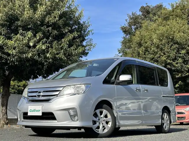 日産 セレナ ハイウェイスター Sハイブリッド 東京都 2013(平25)年 6万km ブリリアントシルバー ワンオーナー/純正ナビ（MM312D-W）/バックカメラ/パワースライドドア/リアオートエアコン/オートライト/取扱説明書/保証書