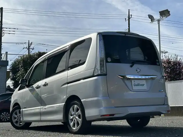 日産 セレナ ハイウェイスター Sハイブリッド 東京都 2013(平25)年 6万km ブリリアントシルバー ワンオーナー/純正ナビ（MM312D-W）/バックカメラ/パワースライドドア/リアオートエアコン/オートライト/取扱説明書/保証書