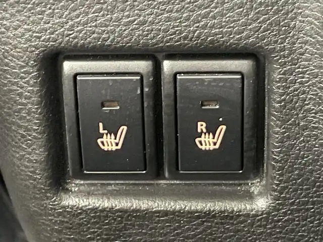 スズキ スペーシア ギア HYBRID XZ 愛知県 2019(平31)年 4.4万km ブリスクブルーメタリック/ガンメタリック2トーンルーフ 純正ディスプレイ　バックカメラ　禁煙車　Ｂｌｕｅｔｏｏｔｈ　デュアルセンサーブレーキ　衝突軽減　車線逸脱　シートヒーター　前後ドラレコ　両側パワスラ　ルーフレール　サーキュレーター　ＬＥＤオートライト　リヤパーキングセンサー