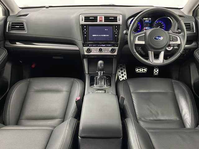 スバル アウトバック リミテッド 道央・札幌 2015(平27)年 6.7万km クリスタルホワイトP ・4WD/・純正8インチナビ&TV&CD&DVD&SD/・パワーバックドア/・アイサイト/・レーダークルーズコントロール/・アイドリングストップ/・パドルシフト/・全席シートヒーター/・前席パワーシート/・メモリ付シート/・レザーシート/・ビルトインETC/・純正フロアマット/・ルーフレール/・LEDヘッドライト/・オートライト/・スマートキー/・スペアキー