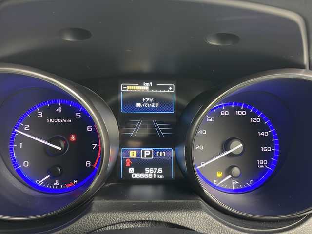 スバル アウトバック リミテッド 道央・札幌 2015(平27)年 6.7万km クリスタルホワイトP ・4WD/・純正8インチナビ&TV&CD&DVD&SD/・パワーバックドア/・アイサイト/・レーダークルーズコントロール/・アイドリングストップ/・パドルシフト/・全席シートヒーター/・前席パワーシート/・メモリ付シート/・レザーシート/・ビルトインETC/・純正フロアマット/・ルーフレール/・LEDヘッドライト/・オートライト/・スマートキー/・スペアキー