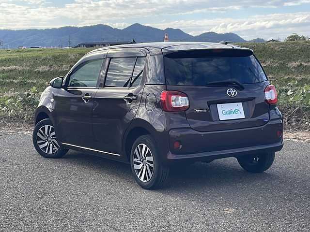トヨタ パッソ X Gパッケージ 新潟県 2020(令2)年 4.3万km プラムブラウンパールクリスタルシャイン 4WD/純正SDナビ(NMZK-W70D)/CD/DVD/BT/フルセグテレビ/ETC/衝突被害軽減ブレーキ/レーンキープアシスト/ベンチシート/ステアリングスイッチ/コーナーセンサー/スマートキー/プッシュスタート/LEDヘッドライト/オートライト/オートハイビーム/フォグランプ/社外14インチアルミホイール/純正14インチAW冬タイヤ車載