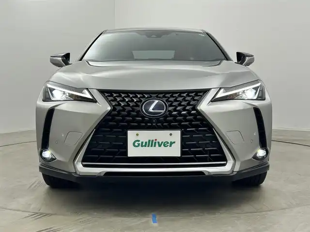 レクサス ＵＸ 250h ブラウンエディション 岡山県 2020(令2)年 3.1万km ソニックチタニウム メーカーナビ/・FM/AM/Bluetooth/フルセグ/CD/DVD/全方位カメラ/ブラウンシート/・パワーシート/・シートヒーター/・シートメモリー/ステアリングヒーター/パワーバックドア/ETC2.0/ドライブレコーダー/Lexus Safety System+/・プリクラッシュセーフティ/・レーントレーシングアシスト/・オートマチックハイビーム/・レーダークルーズコントロール/・コーナーセンサー/BSM/純正18インチアルミ/純正フロアマット/オートブレーキホールド/新車保証書/取扱説明書/スペアキー×１/カードキー×１