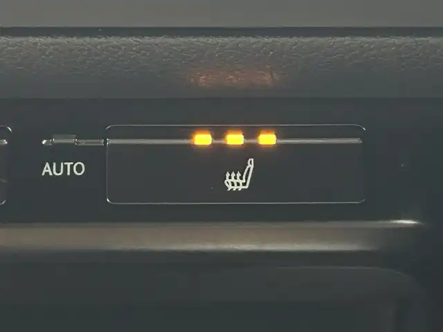 レクサス ＵＸ 250h ブラウンエディション 岡山県 2020(令2)年 3.1万km ソニックチタニウム メーカーナビ/・FM/AM/Bluetooth/フルセグ/CD/DVD/全方位カメラ/ブラウンシート/・パワーシート/・シートヒーター/・シートメモリー/ステアリングヒーター/パワーバックドア/ETC2.0/ドライブレコーダー/Lexus Safety System+/・プリクラッシュセーフティ/・レーントレーシングアシスト/・オートマチックハイビーム/・レーダークルーズコントロール/・コーナーセンサー/BSM/純正18インチアルミ/純正フロアマット/オートブレーキホールド/新車保証書/取扱説明書/スペアキー×１/カードキー×１