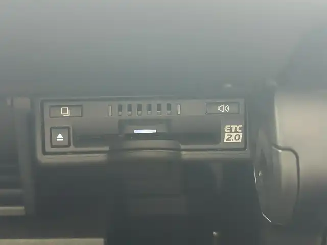 レクサス ＵＸ 250h ブラウンエディション 岡山県 2020(令2)年 3.1万km ソニックチタニウム メーカーナビ/・FM/AM/Bluetooth/フルセグ/CD/DVD/全方位カメラ/ブラウンシート/・パワーシート/・シートヒーター/・シートメモリー/ステアリングヒーター/パワーバックドア/ETC2.0/ドライブレコーダー/Lexus Safety System+/・プリクラッシュセーフティ/・レーントレーシングアシスト/・オートマチックハイビーム/・レーダークルーズコントロール/・コーナーセンサー/BSM/純正18インチアルミ/純正フロアマット/オートブレーキホールド/新車保証書/取扱説明書/スペアキー×１/カードキー×１