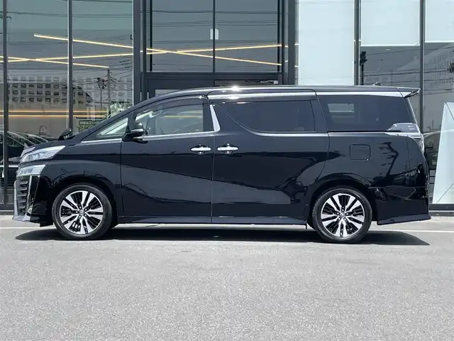トヨタ ヴェルファイア Z Gエディション 茨城県 2019(令1)年 2.2万km ブラック 純正ナビ/【AM・FM・TV・BT・USB・SD・CD・DVD】/フリップダウンモニター/パワーシート/シートメモリ/シートヒーター/エアシート/ステアリングヒーター/オットマン/電動リアゲート/両側パワスラ/レーダークルコン/Bカメラ/ETC2.0/前後ドラレコ/前後コーナーセンサー/100V電源