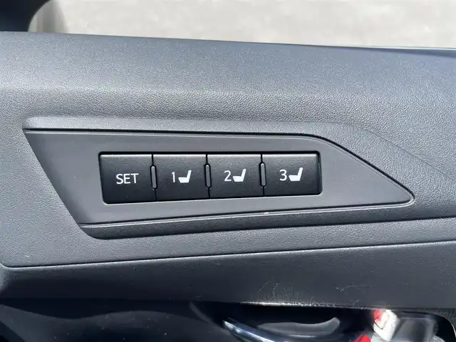 トヨタ ヴェルファイア Z Gエディション 茨城県 2019(令1)年 2.2万km ブラック 純正ナビ/【AM・FM・TV・BT・USB・SD・CD・DVD】/フリップダウンモニター/パワーシート/シートメモリ/シートヒーター/エアシート/ステアリングヒーター/オットマン/電動リアゲート/両側パワスラ/レーダークルコン/Bカメラ/ETC2.0/前後ドラレコ/前後コーナーセンサー/100V電源