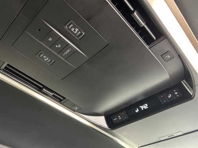トヨタ アルファードハイブリット Z 千葉県 2024(令6)年 1.4万km プラチナホワイトパールマイカ 禁煙車/両側電動ドア/パワーバックドア/トヨタセーフティセンス/・レーンディパーチャーアラート/・レーンキープアシスト/・ブラインドスポットモニター/・プリクラッシュセーフティ/・プリクラッシュセーフティブレーキ/・クリアランスソナー/・レーダークルーズコントロール/純正14インチディスプレイオーディオ/・コネクティッドナビ付き/・Bluetooth/フルセグTV/・パノラミックビューモニター/・ビルトインETC2.0/・デジタルインナーミラー/左右独立エアコン/置くだけ充電/革巻きステアリング/・ステアリングスイッチ/・ステアリングヒーター/レザーシート/・D席メモリ付き/・DNセカンドパワーシート/・DNセカンドシートヒーター/・DNセカンドエアーシート/・オットマン/電子パーキング/・ブレーキホールド/オートライト/・オートマチックハイビーム/・三眼LEDヘッドライト/・LEDフォグランプ/・シーケンシャルウインカー/純正フロアマット/純正18インチAW