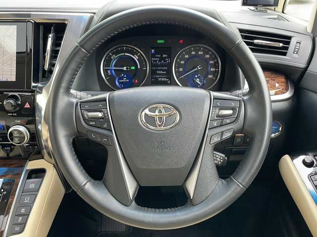 トヨタ アルファードハイブリット X 青森県 2020(令2)年 3.8万km ホワイトパールクリスタルシャイン 4WD/純正DAナビ・フルセグTV/純正フリップダウンモニター/CD・DVD・Bluetooth/バックカメラ/ツインムーンルーフ/両側パワースライドドア/前後ドライブレコーダー/セーフティセンス/プリクラッシュセーフティ/レーダークルーズコントロール/レーントレーシングアシスト/オートマチックハイビーム/インテリジェントクリアランスソナー/ビルトインETC2.0/LEDヘッドライト/LEDフォグランプ/純正16インチアルミ
