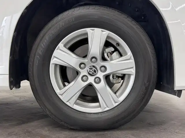 トヨタ アルファードハイブリット X 三重県 2020(令2)年 3.8万km ホワイトパールクリスタルシャイン ハイブリッド/E-Four（4WD）/MTモード付インパネCVT/純正 9インチナビ/（AM/FM/CD/DVD/TV/USB/iPod/Bluetooth/CarPlay/AndroidAuto）/純正 12.1インチ後席モニター V12T-R68C/バックカメラ/両側パワースライドドア/ドライブレコーダー 前後/ビルトイン ETC2.0/Toyota Safety Sense/●プリクラッシュセーフティ/●レーントレーシングアシスト/●オートハイビーム/●レーダークルコン/●ロードサインアシスト/・インテリジェントクリアランスソナー［パーキングサポートブレーキ（静止物）］/装備/・【OP】ツインムーンルーフ/・オットマンシート/・左右＆後席独立オートエアコン/・オートライト/・LED ヘッドランプ＆フロントフォグランプ/・ステアリングスイッチ/・純正16inAW/・電子パーキングブレーキ＆ブレーキホールド/・プッシュスタート/・スマートキーx2、純正リモコンスターターx1/など