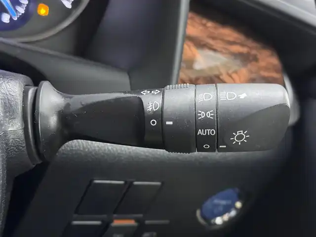 トヨタ アルファードハイブリット X 三重県 2020(令2)年 3.8万km ホワイトパールクリスタルシャイン ハイブリッド/E-Four（4WD）/MTモード付インパネCVT/純正 9インチナビ/（AM/FM/CD/DVD/TV/USB/iPod/Bluetooth/CarPlay/AndroidAuto）/純正 12.1インチ後席モニター V12T-R68C/バックカメラ/両側パワースライドドア/ドライブレコーダー 前後/ビルトイン ETC2.0/Toyota Safety Sense/●プリクラッシュセーフティ/●レーントレーシングアシスト/●オートハイビーム/●レーダークルコン/●ロードサインアシスト/・インテリジェントクリアランスソナー［パーキングサポートブレーキ（静止物）］/装備/・【OP】ツインムーンルーフ/・オットマンシート/・左右＆後席独立オートエアコン/・オートライト/・LED ヘッドランプ＆フロントフォグランプ/・ステアリングスイッチ/・純正16inAW/・電子パーキングブレーキ＆ブレーキホールド/・プッシュスタート/・スマートキーx2、純正リモコンスターターx1/など