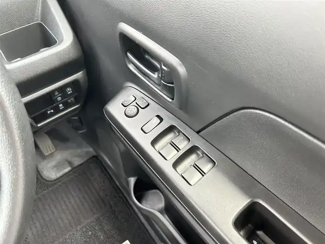 スズキ ワゴンＲ HYBRID FX 群馬県 2020(令2)年 0.4万km シルキーシルバーメタリック ワンオーナー/社外SDナビ（MDV-L401）/CD/DVD/AM/FM/SD/ワンセグTV/社外ドラレコ（前方のみ）/レーンキープアシスト/横滑り防止装置/衝突被害軽減ブレーキ/運転席シートヒーター/オートライト/ハロゲンヘッドライト/寒冷地仕様/スマートキー/純正フロアマット/ドアバイザー/電格ミラー/保証書/取扱説明書/記録簿