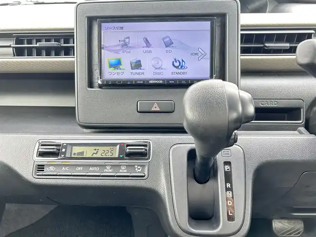 スズキ ワゴンＲ HYBRID FX 群馬県 2020(令2)年 0.4万km シルキーシルバーメタリック ワンオーナー/社外SDナビ（MDV-L401）/CD/DVD/AM/FM/SD/ワンセグTV/社外ドラレコ（前方のみ）/レーンキープアシスト/横滑り防止装置/衝突被害軽減ブレーキ/運転席シートヒーター/オートライト/ハロゲンヘッドライト/寒冷地仕様/スマートキー/純正フロアマット/ドアバイザー/電格ミラー/保証書/取扱説明書/記録簿