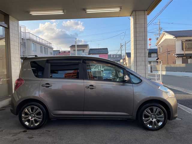 トヨタ ラクティス G Lパッケージ 愛知県 2008(平20)年 7.5万km グレーメタリック /当店買取/禁煙/タイヤ製造年2024年//社外ナビCN-DS700TD//地デジ/HDD/CD/DVD/SD//SRSカーテンエアバック//電動格納ミラー/Aライト//ETC//革巻きステア//保証書/取説/スマートドアロックキー/プッシュスタート