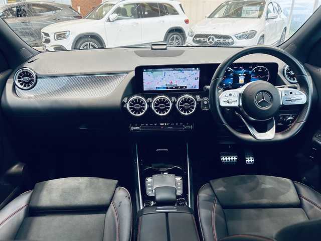 メルセデス・ベンツ ＧＬＡ２００ｄ 4マチック AMGライン 大阪府 2021(令3)年 1.2万km コスモスブラック レーダーセーフティ/ハーフレザー/メモリ付きパワーシート/シートヒーター/ACC/純正ナビ/TV/３６０度カメラ/純正19インチＡＷ/ＬＥＤヘッドライト/アンビエントライト/電動リアゲート/ブラインドスポット/ワイヤレス充電