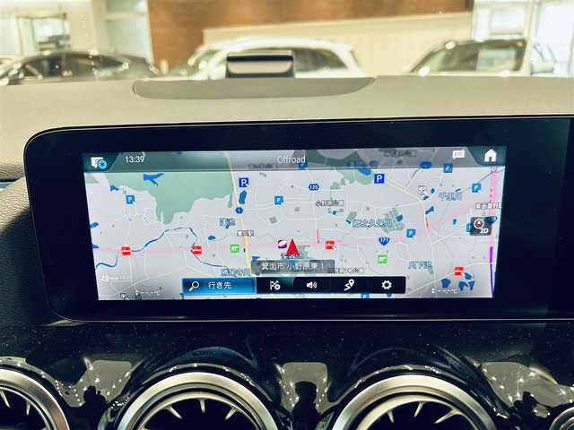 メルセデス・ベンツ ＧＬＡ２００ｄ 4マチック AMGライン 大阪府 2021(令3)年 1.2万km コスモスブラック レーダーセーフティ/ハーフレザー/メモリ付きパワーシート/シートヒーター/ACC/純正ナビ/TV/３６０度カメラ/純正19インチＡＷ/ＬＥＤヘッドライト/アンビエントライト/電動リアゲート/ブラインドスポット/ワイヤレス充電