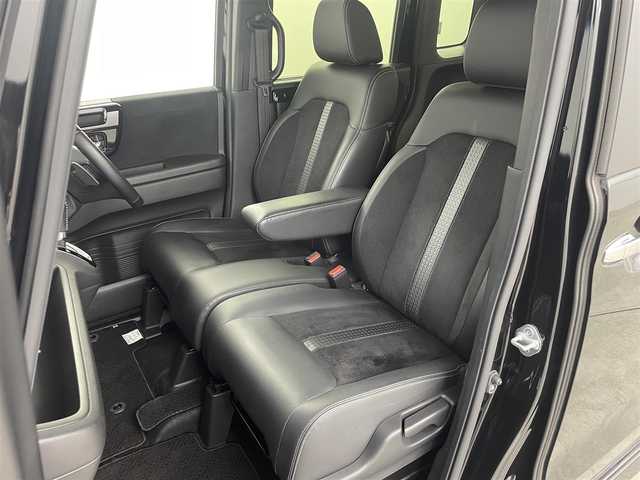 ホンダ Ｎ ＢＯＸ カスタム L ターボ 福島県 2022(令4)年 3.2万km クリスタルブラックパール ホンダセンシング　/・CMBS/・車線逸脱警報/・レーダークルーズコントロール/・レーンアシスト/・先行車発進告知/・誤発信抑制機能/アルパインフローティングナビゲーション　/【AM/FM/SD/HDMI/Bluetooth/フルセグ】/バックカメラ　/ハーフレザーシート　/両側パワースライドドア　/電子パーキング　/ブレーキホールド　/・ステアリングスイッチ　/・革巻きステアリング/プッシュスタート/・スマートキー/LEDライト/・オートライト/・フォグライト/USB入力端子/オートミラー