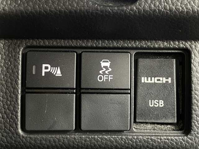 ホンダ Ｎ ＢＯＸ カスタム L ターボ 福島県 2022(令4)年 3.2万km クリスタルブラックパール ホンダセンシング　/・CMBS/・車線逸脱警報/・レーダークルーズコントロール/・レーンアシスト/・先行車発進告知/・誤発信抑制機能/アルパインフローティングナビゲーション　/【AM/FM/SD/HDMI/Bluetooth/フルセグ】/バックカメラ　/ハーフレザーシート　/両側パワースライドドア　/電子パーキング　/ブレーキホールド　/・ステアリングスイッチ　/・革巻きステアリング/プッシュスタート/・スマートキー/LEDライト/・オートライト/・フォグライト/USB入力端子/オートミラー