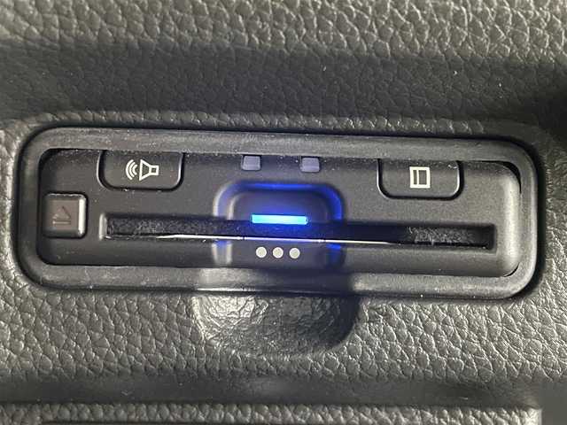 ホンダ Ｎ ＢＯＸ カスタム L ターボ 福島県 2022(令4)年 3.2万km クリスタルブラックパール ホンダセンシング　/・CMBS/・車線逸脱警報/・レーダークルーズコントロール/・レーンアシスト/・先行車発進告知/・誤発信抑制機能/アルパインフローティングナビゲーション　/【AM/FM/SD/HDMI/Bluetooth/フルセグ】/バックカメラ　/ハーフレザーシート　/両側パワースライドドア　/電子パーキング　/ブレーキホールド　/・ステアリングスイッチ　/・革巻きステアリング/プッシュスタート/・スマートキー/LEDライト/・オートライト/・フォグライト/USB入力端子/オートミラー