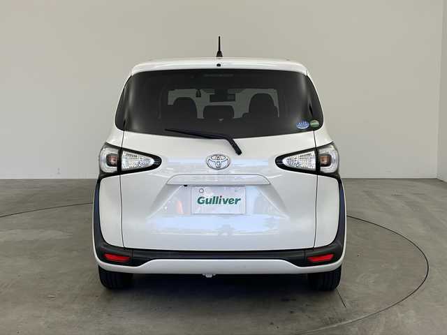 トヨタ シエンタ G 兵庫県 2016(平28)年 3.9万km ホワイトパールクリスタルシャイン ・Toyota Safety Sense/・プリクラッシュセーフティ（レーザーレーダー＋単眼カメラ方式）/・レーンディパーチャーアラート/・オートマチックハイビーム/・先行車発進告知機能/・LEDランプパッケージ/・Bi-Beam LED ヘッドランプ［ハイ・ロービーム］（オートレベリング機能 +LED クリアランスランプ）/・フロントフォグランプ（ハロゲン）/・リヤコンビネーションランプ（LED ランプパッケージ専用）/・コンライト（ライト自動点灯+消灯システム）/・ナビレディパッケージ/・バックカメラ/・ステアリングスイッチ（オーディオ操作）/・純正ナビ＆TV＆BT＆DVD＆SD/・両側パワースライドドア/・前後ドライブレコーダー/・革巻きステアリング/・スマートキー/・ETC/・アイドリングストップ